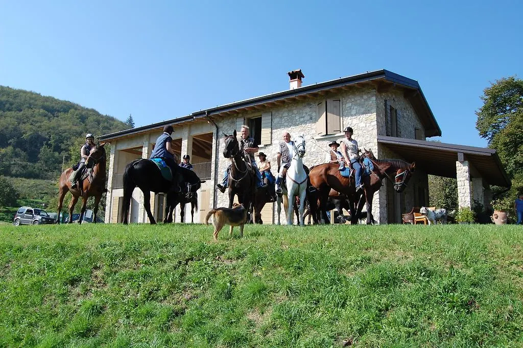 Agriturismo Casa Del Castagneto Gargnano 0*,  Olaszország